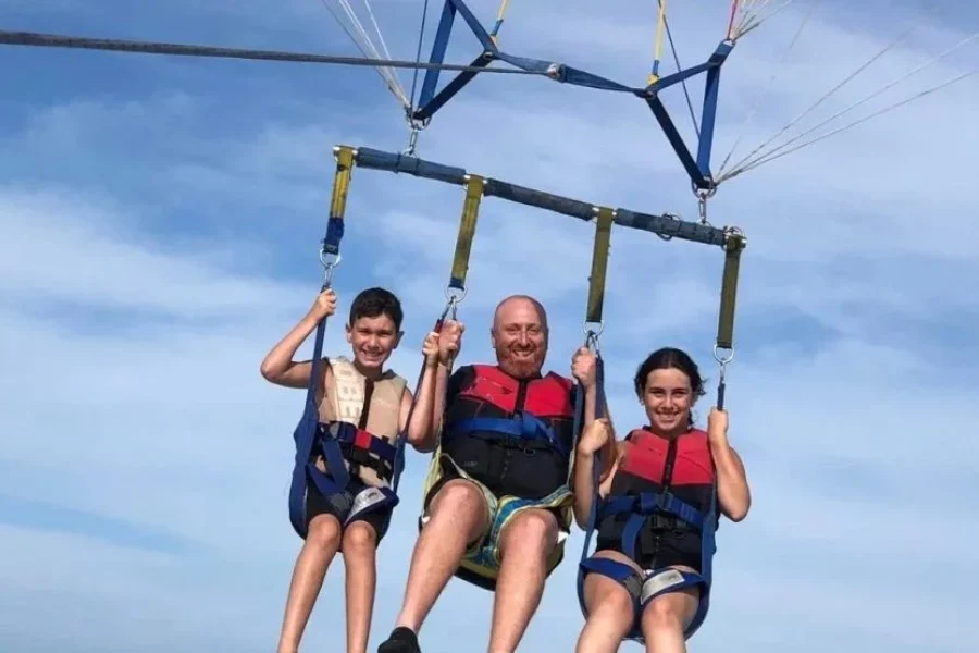 Parasailing & Paragliding in Fiji