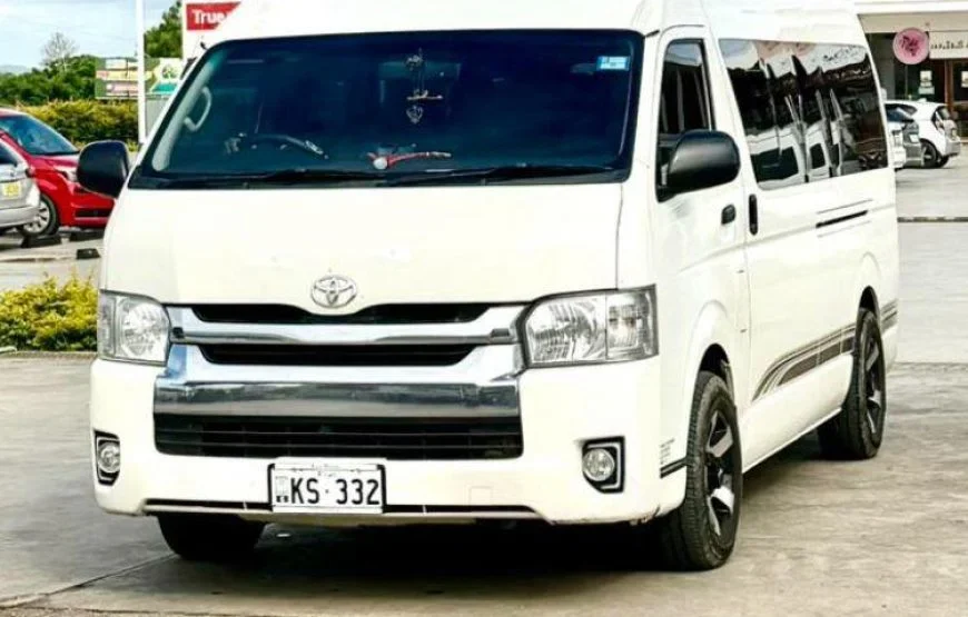 Fiji Taxi & Shuttles | Airport Transfers & Island Tours 2026